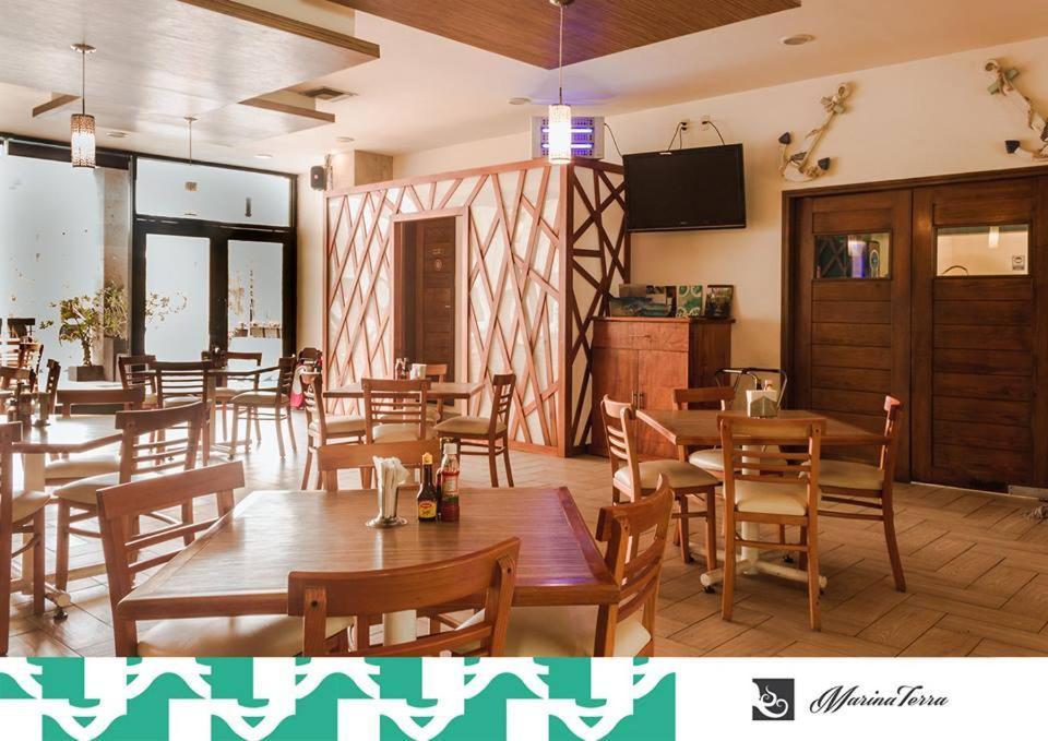 Hotel Tres Soles 马德罗城 外观 照片